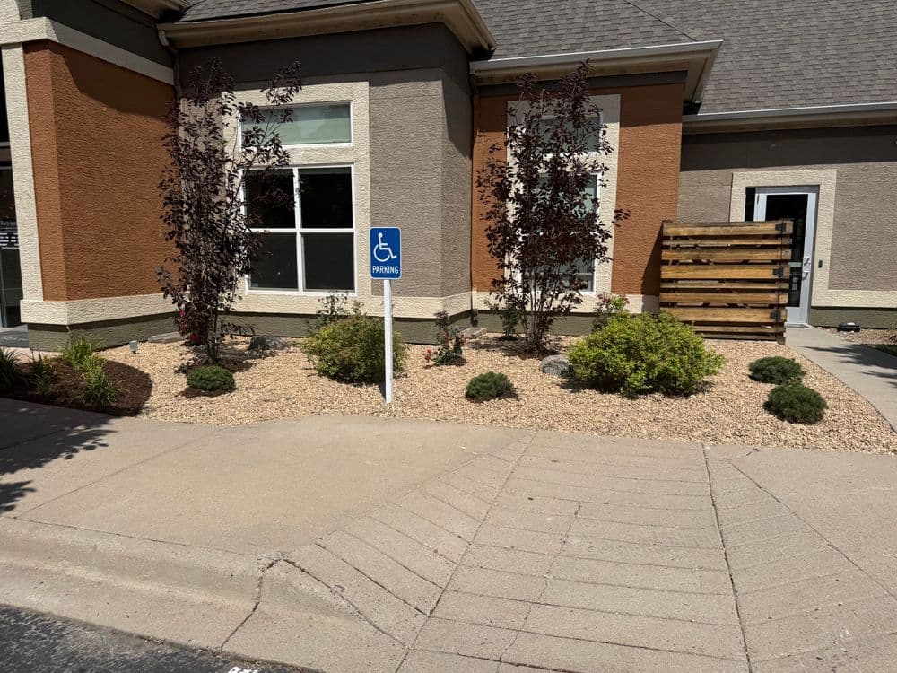 Gallery photos for Stunning Landscape Transformation in Colorado: Image #9